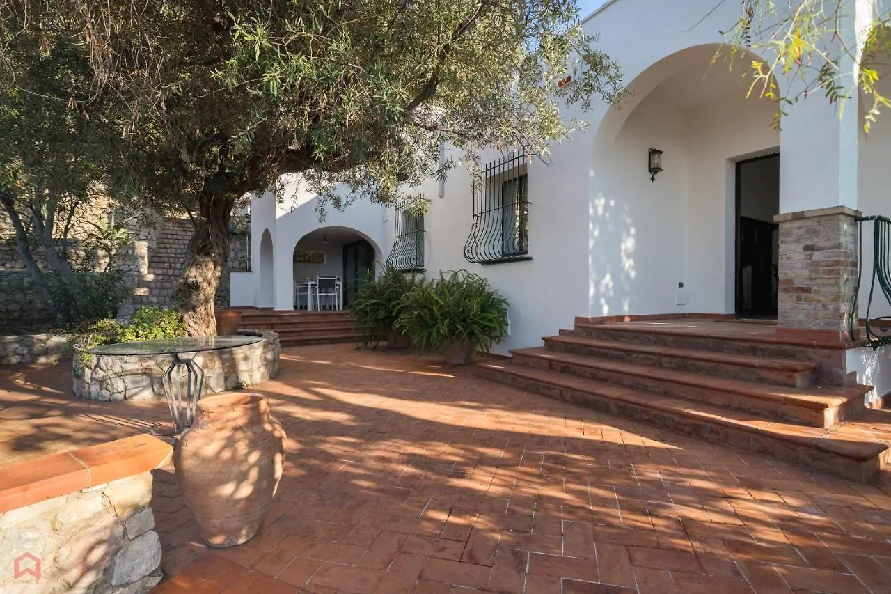 Stunning Seaview Villa Altavilla Milicia