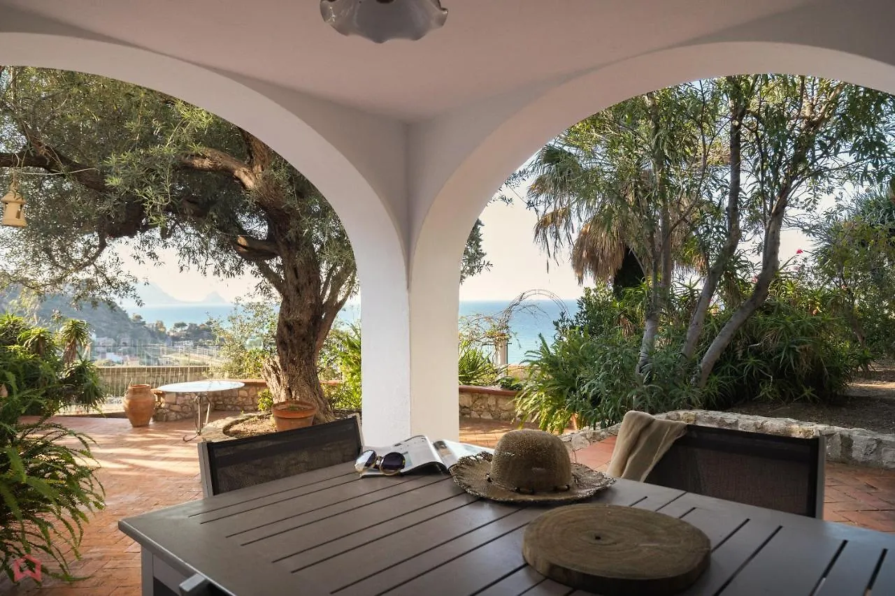 Stunning Seaview Villa Altavilla Milicia