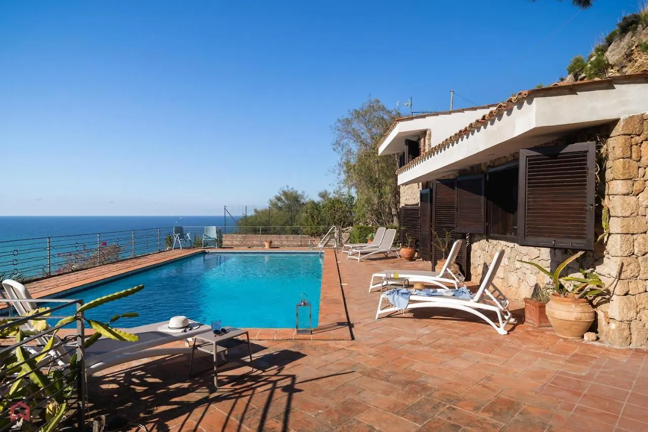 Stunning Seaview Villa Altavilla Milicia